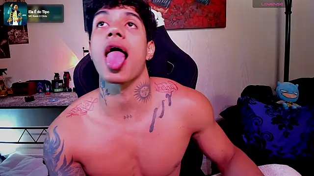 Snapshot of aress_damon chatting on 19, 3, 2026 aress damon online show from 19, 3, 2026