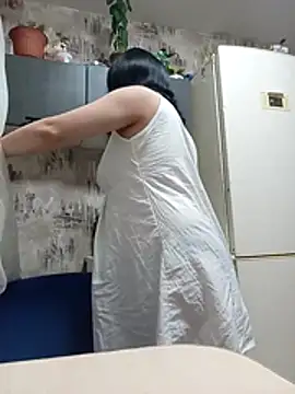 Snapshot of KARINA-TITS chatting on 24, 11, 2025 KARINA-TITS online show from 24, 11, 2025