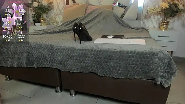 Snapshot of Mysterius_Woman chatting on 13, 1, 2026 Mysterius Woman online show from 13, 1, 2026