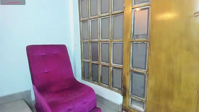 Snapshot of Mysterius_Woman chatting on 14, 1, 2026 Mysterius Woman online show from 14, 1, 2026