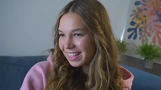 AmparoCilek online show from 17, 2, 2026