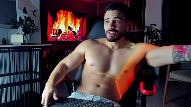Snapshot of Valenthino_Salvatore chatting on 6, 6, 2026 Valenthino Salvatore online show from 6, 6, 2026