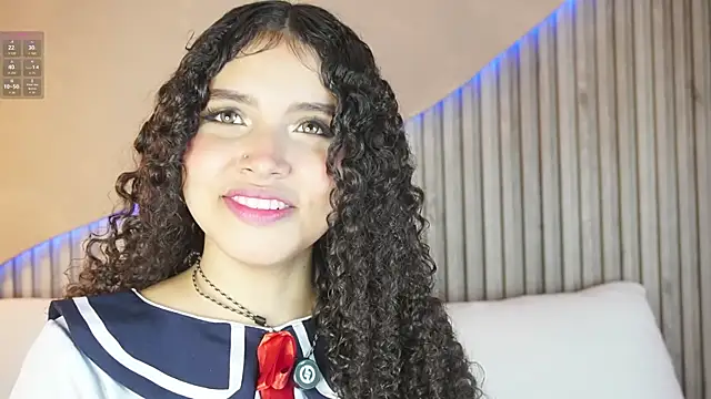 Snapshot of EloiseSweetxx chatting on 22, 12, 2025 EloiseSweetxx online show from 22, 12, 2025