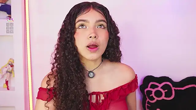 Snapshot of EloiseSweetxx chatting on 27, 3, 2026 EloiseSweetxx online show from 27, 3, 2026