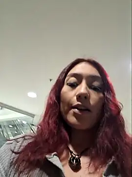 Snapshot of Eveeelyn25 chatting on 25, 2, 2026 Eveeelyn25 online show from 25, 2, 2026