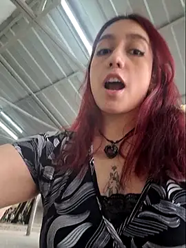 Snapshot of Eveeelyn25 chatting on 17, 3, 2026 Eveeelyn25 online show from 17, 3, 2026