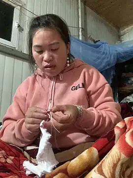 hotel222 online show from 28, 11, 2025