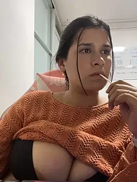 Snapshot of ArinaFoxx chatting on 22, 11, 2025 ArinaFoxx online show from 22, 11, 2025