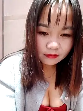 Snapshot of One-two22 chatting on 17, 12, 2025 One-two22 online show from 17, 12, 2025