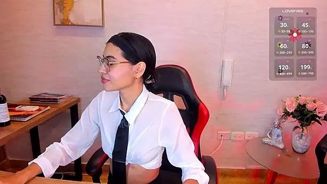 Snapshot of VanessaBoch chatting on 17, 5, 2026 VanessaBoch online show from 17, 5, 2026