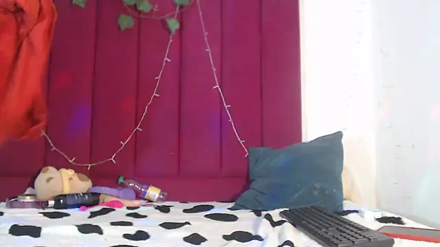 Snapshot of Tinyy_Star chatting on 17, 1, 2026 Tinyy Star online show from 17, 1, 2026