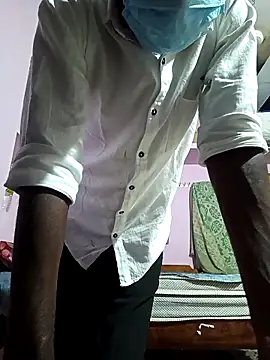 Snapshot of Karnataka-boy chatting on 5, 12, 2025 Karnataka-boy online show from 5, 12, 2025