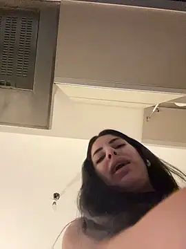 Snapshot of Magui21 chatting on 16, 12, 2025 Magui21 online show from 16, 12, 2025