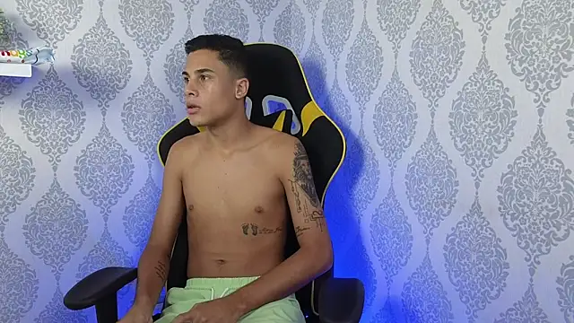 The big twink x online show from 26, 11, 2025