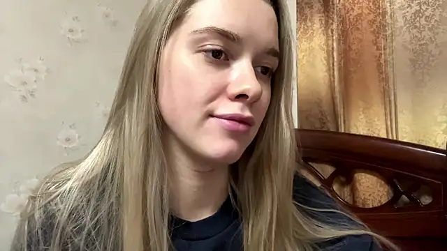 MichikoWienandt online show from 1, 12, 2025