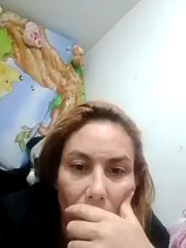 Snapshot of Alice-pink chatting on 29, 11, 2025 Alice-pink online show from 29, 11, 2025