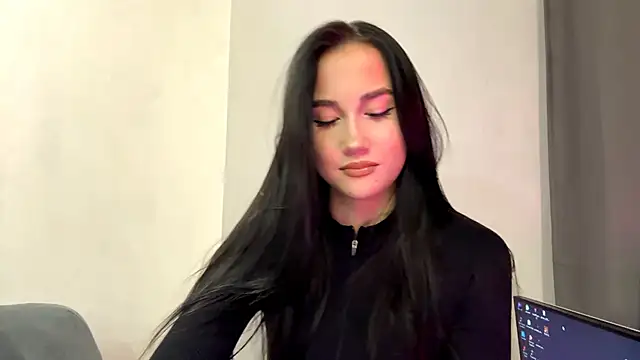 Snapshot of Beautyofnlka chatting on 25, 11, 2025 Beautyofnlka online show from 25, 11, 2025