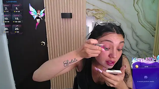  ArianaToro online show from 6, 1, 2026