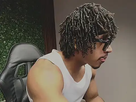 Snapshot of spent_0 chatting on 16, 12, 2025 spent 0 online show from 16, 12, 2025