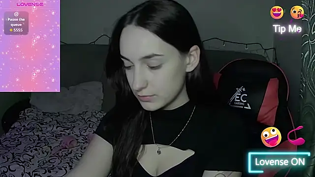 Snapshot of Star_Kate chatting on 26, 11, 2025 Star Kate online show from 26, 11, 2025