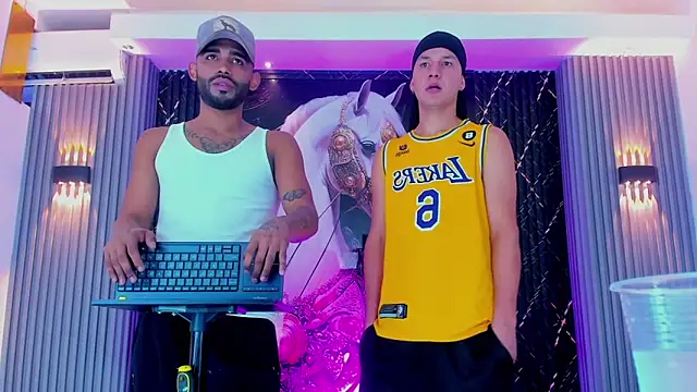 Snapshot of Asmodeohot20 chatting on 25, 11, 2025 Asmodeohot20 online show from 25, 11, 2025