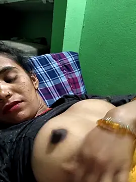 Snapshot of Uma_sain chatting on 5, 4, 2026 Uma sain online show from 5, 4, 2026