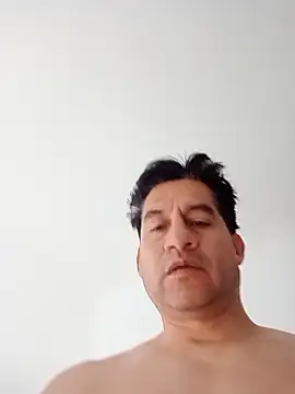 ChrisFloresP online show from 3, 12, 2025