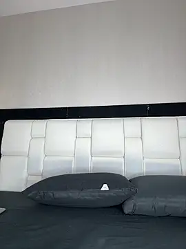 Snapshot of Celeste_Valencia_ chatting on 23, 4, 2026 Celeste Valencia online show from 23, 4, 2026