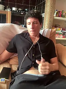 Snapshot of angelxxx95 chatting on 8, 4, 2026 angelxxx95 online show from 8, 4, 2026