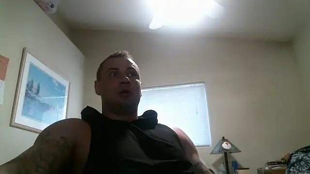 Honorablyrespectedgent online show from 3, 12, 2025