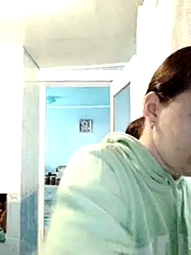 Snapshot of LoweredLockout chatting on 14, 12, 2025 LoweredLockout online show from 14, 12, 2025