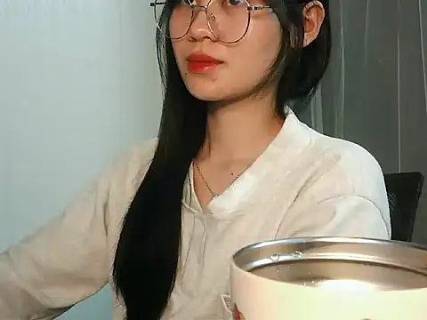 Snapshot of Nunaa18 chatting on 4, 2, 2026 Nunaa18 online show from 4, 2, 2026