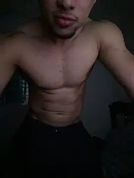 Snapshot of MoreninhoMagrinho chatting on 28, 11, 2025 MoreninhoMagrinho online show from 28, 11, 2025