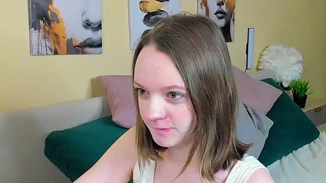 Snapshot of Olivia_Riesz chatting on 7, 4, 2026 Olivia Riesz online show from 7, 4, 2026