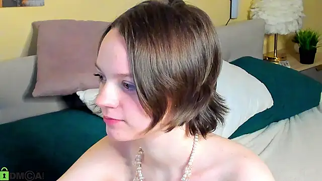 Olivia Riesz online show from 15, 5, 2026