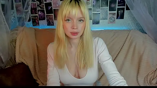 Snapshot of AlysaMeow chatting on 3, 3, 2026 AlysaMeow online show from 3, 3, 2026