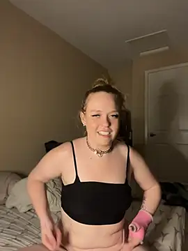 SmirkFans online show from 7, 6, 2026