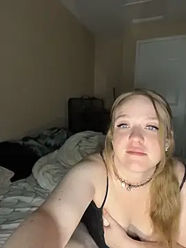 SmirkFans online show from 12, 6, 2026