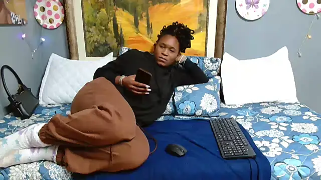 Snapshot of JuicyEbonyGoddess chatting on 13, 2, 2026 JuicyEbonyGoddess online show from 13, 2, 2026