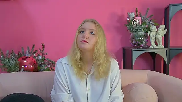 EmilyEvanse online show from 2, 12, 2025