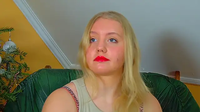 EmilyEvanse online show from 21, 12, 2025