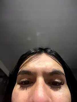 Snapshot of SaraAndrade_ chatting on 10, 4, 2026 SaraAndrade online show from 10, 4, 2026