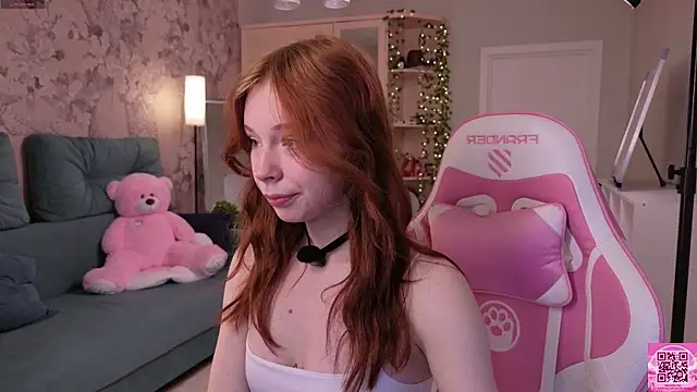 Snapshot of eva_aria chatting on 29, 3, 2026 eva aria online show from 29, 3, 2026