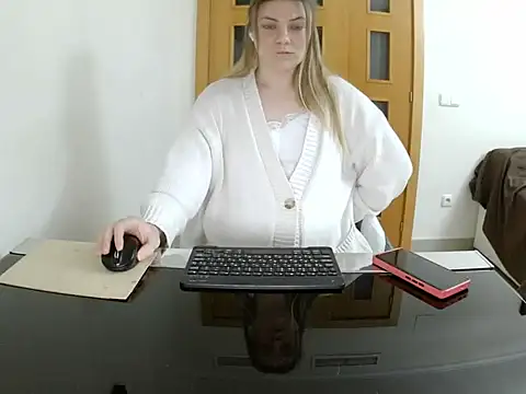 Adelyxveex online show from 27, 11, 2025