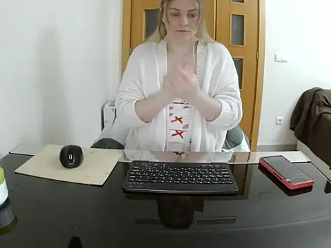 Adelyxveex online show from 30, 11, 2025