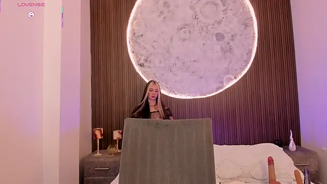 Snapshot of IvannaVolk_ chatting on 25, 3, 2026 IvannaVolk online show from 25, 3, 2026