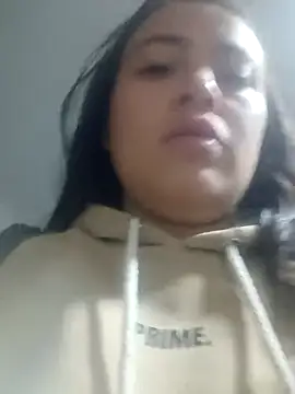 Paige Turner  online show from 28, 11, 2025