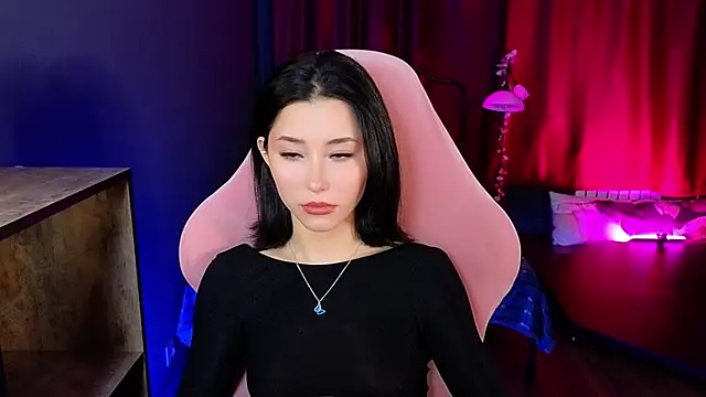 Snapshot of RedMidnight chatting on 29, 4, 2026 RedMidnight online show from 29, 4, 2026