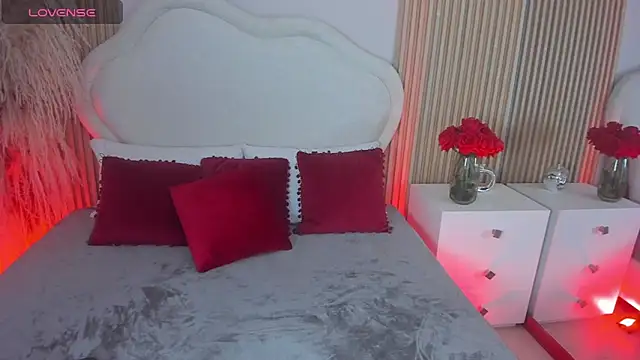 Vera Gold  online show from 23, 12, 2025