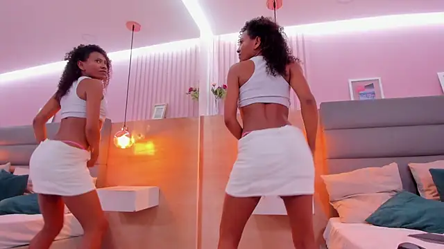 Snapshot of keira_river chatting on 1, 12, 2025 keira river online show from 1, 12, 2025